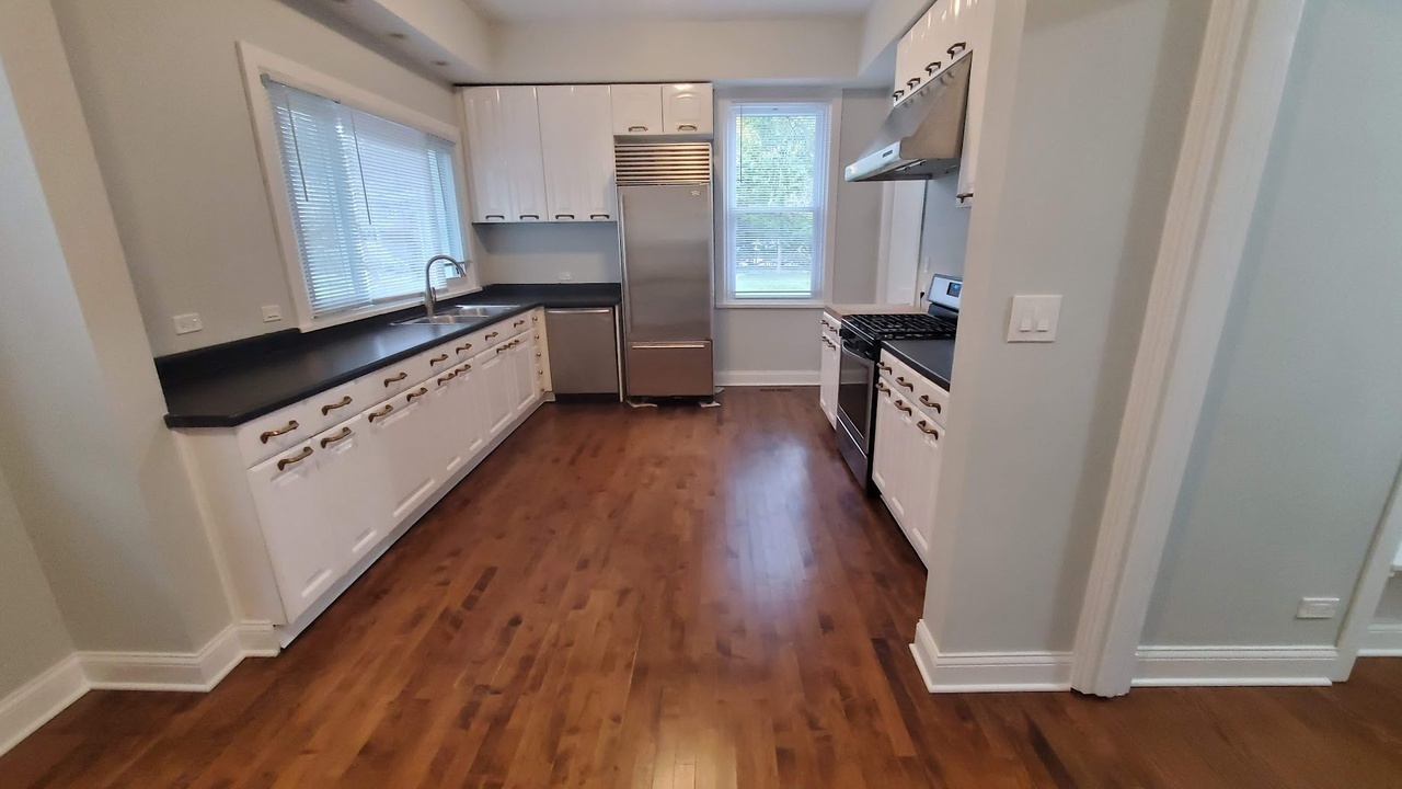 1590 W Old Ml Rd – photo 3