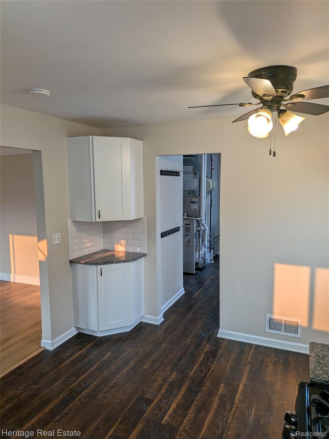 30760 Palmer St – photo 4