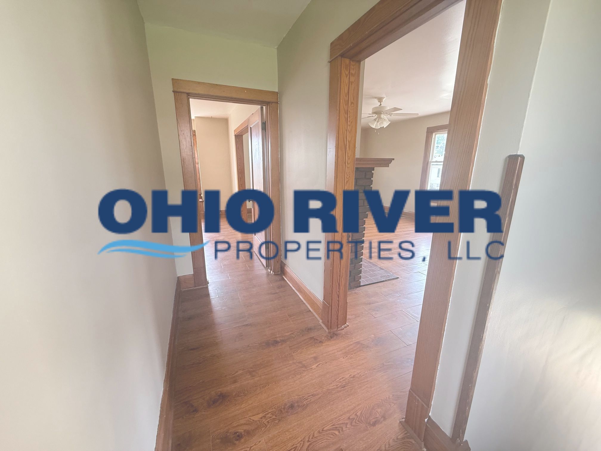 714 Elm St unit 714 1/2 – photo 4