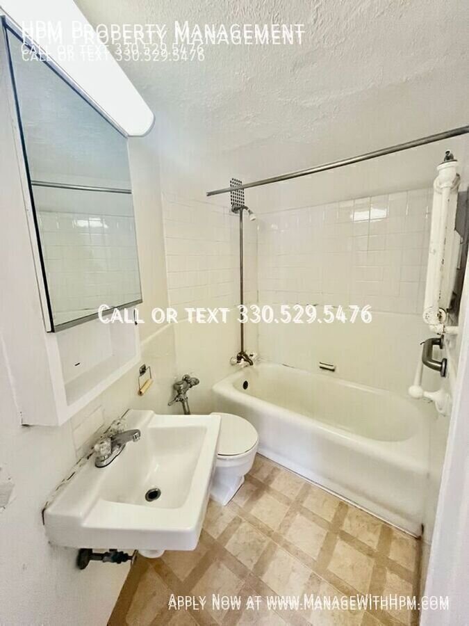 2450 Derbyshire Rd – photo 5