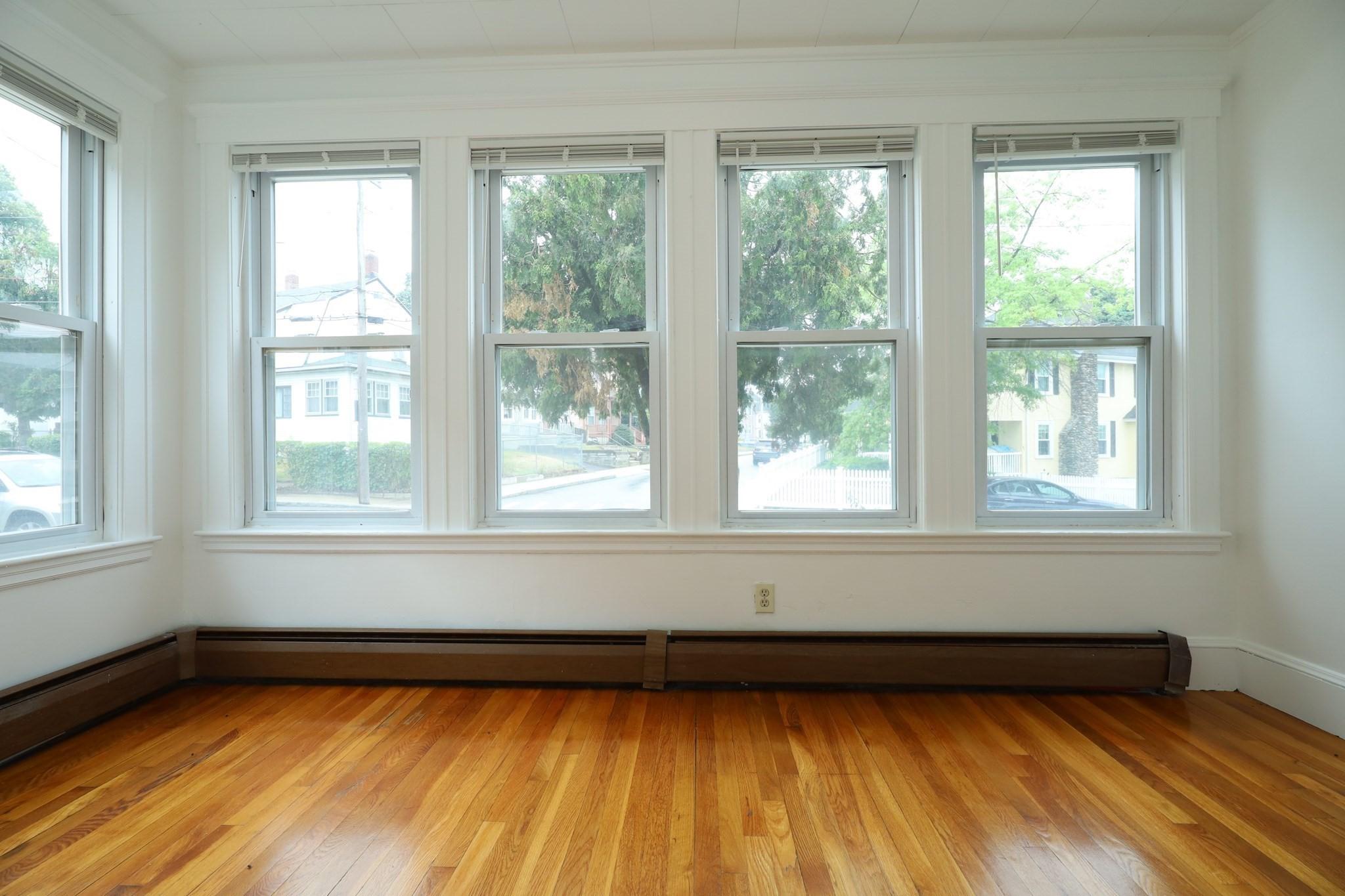 98 Woodside Ave unit 2 – photo 3
