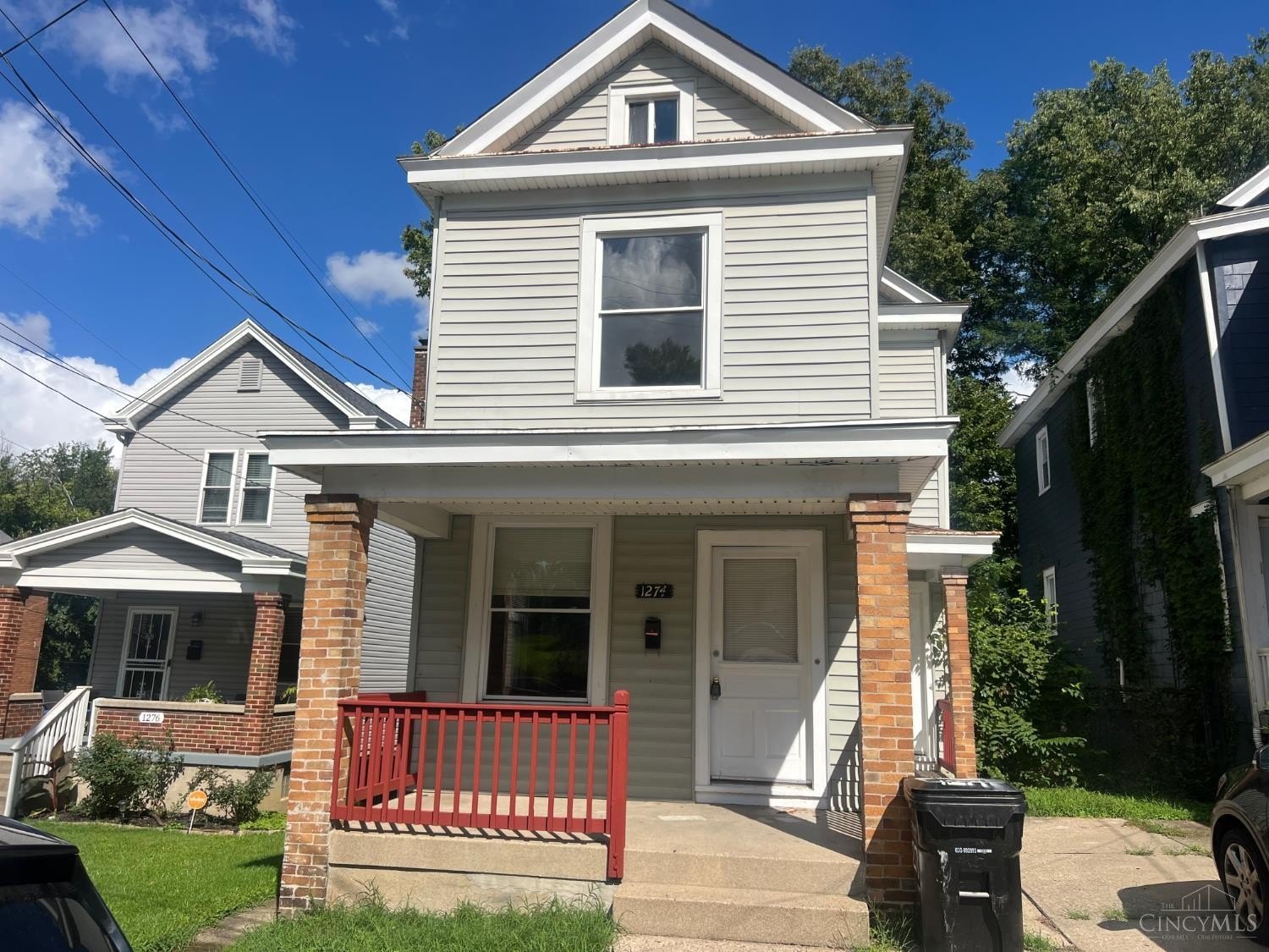 1274 Ross Ave – photo 2