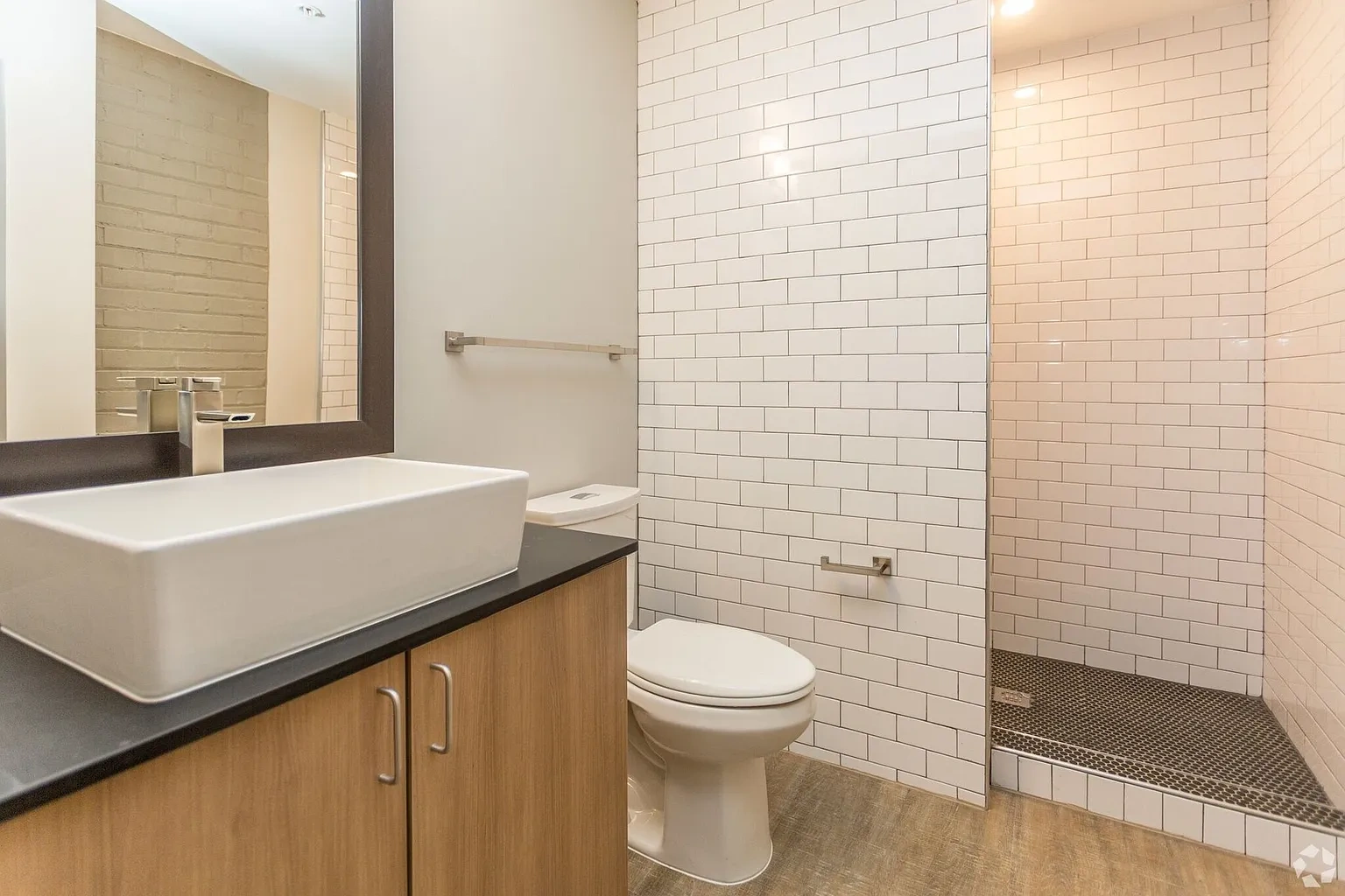 Hercules Apartments – photo 5