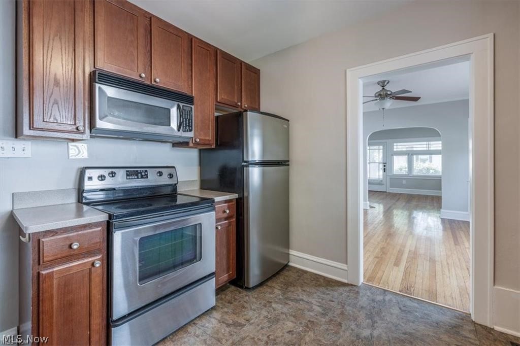 3806 Liggett Dr – photo 4