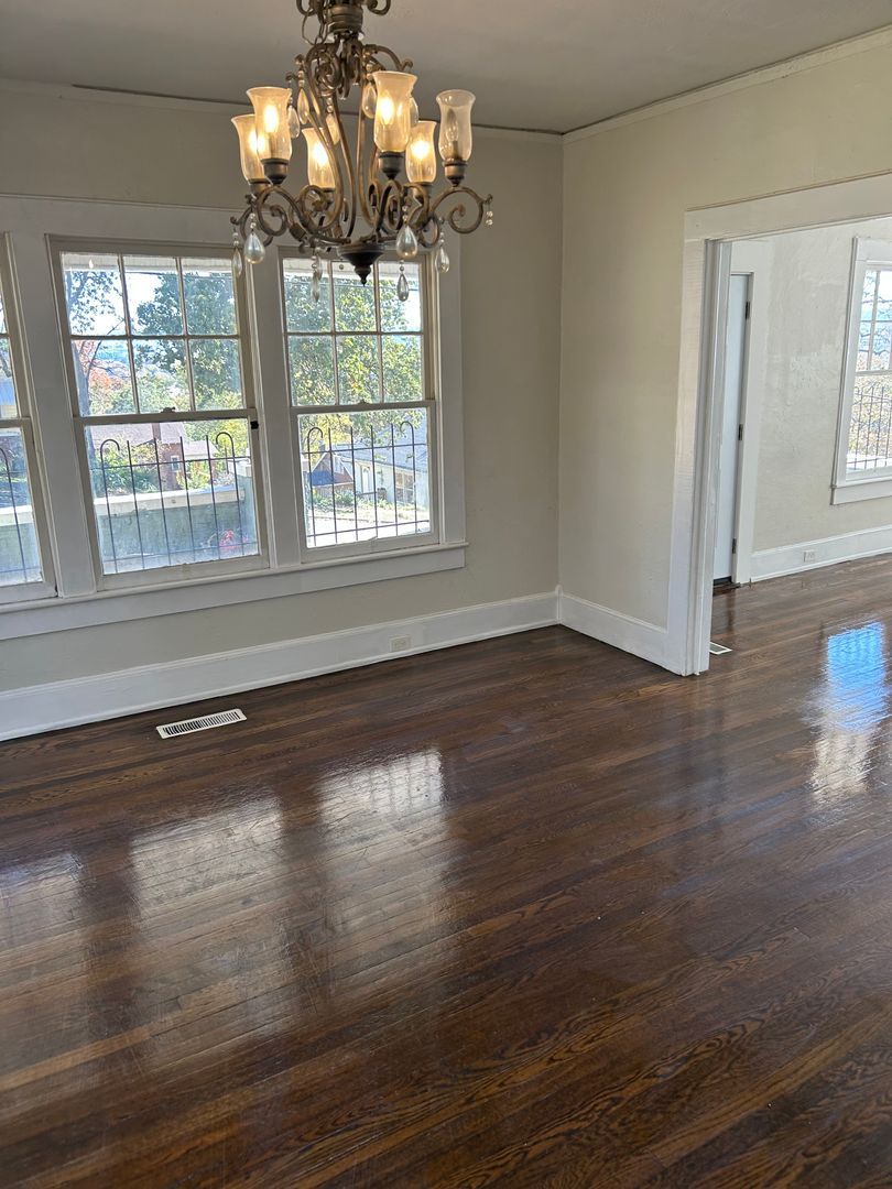 846 7th St W – photo 1
