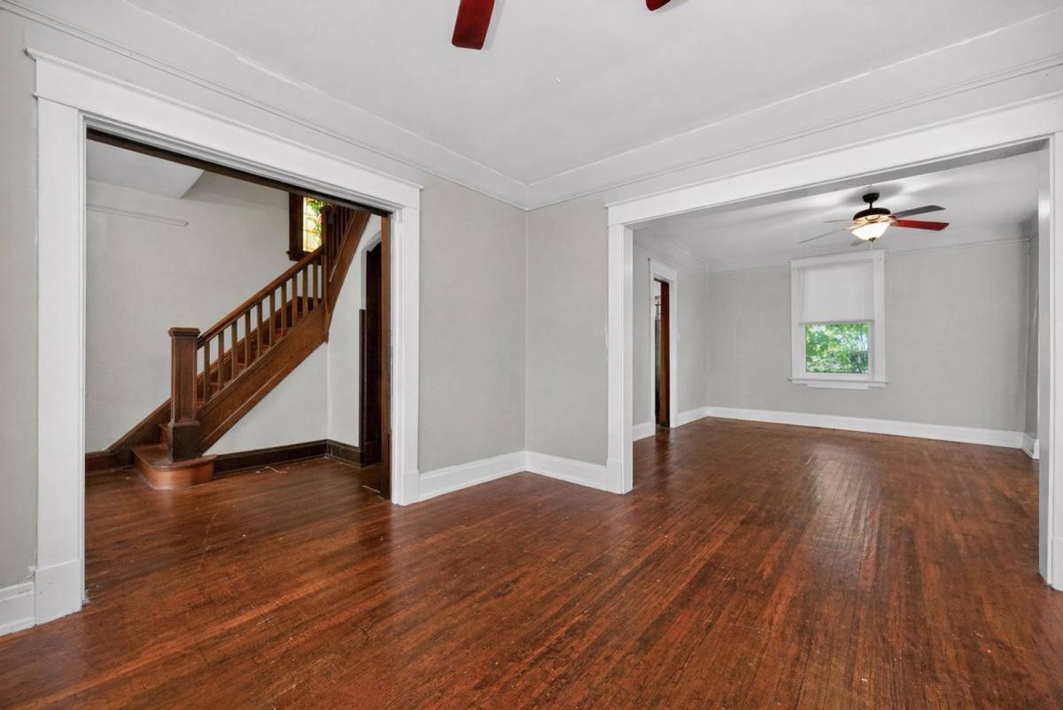 635 Straight St unit 635S – photo 2