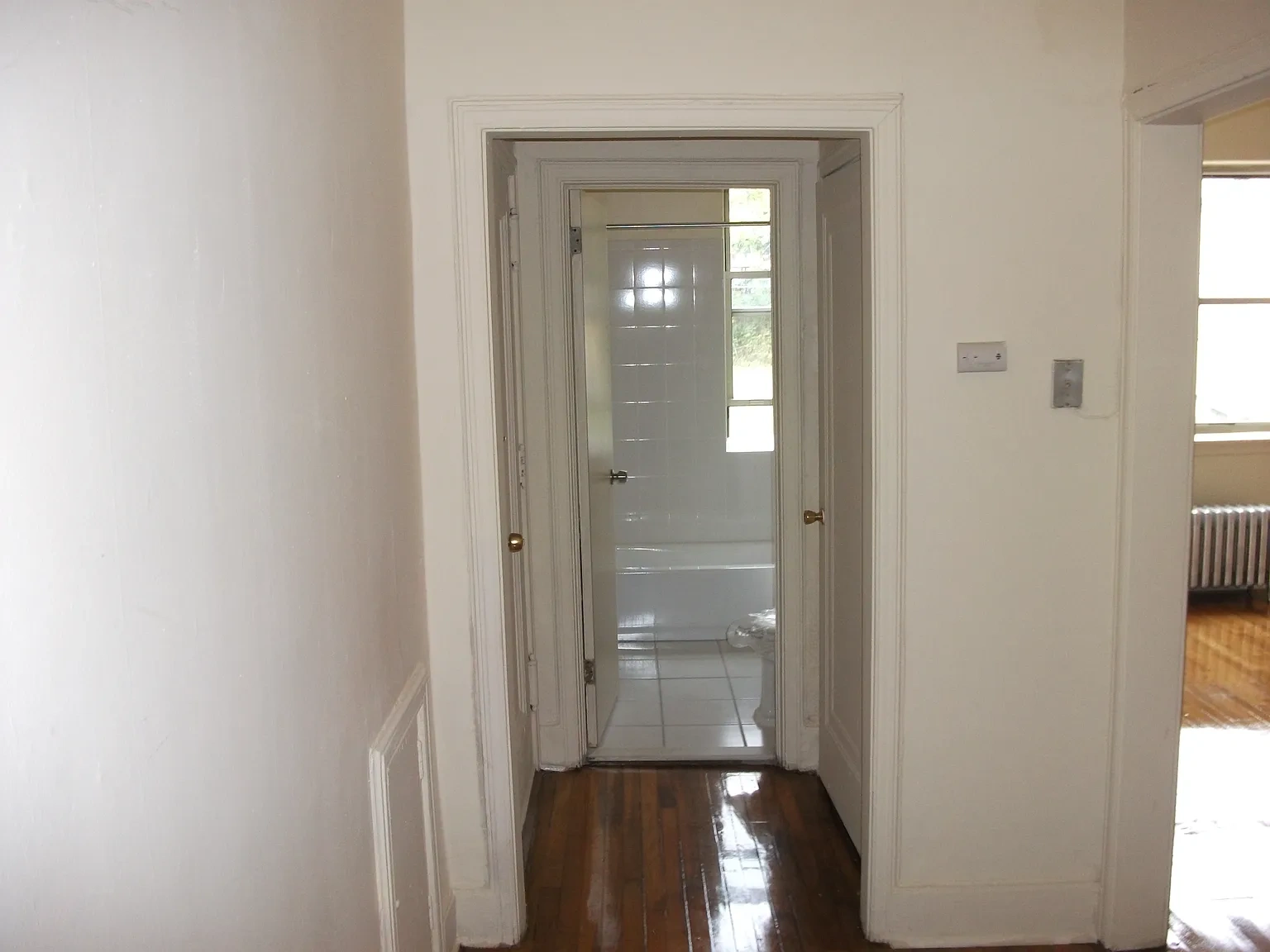 817 Chancellor Ave, Irvington – photo 1