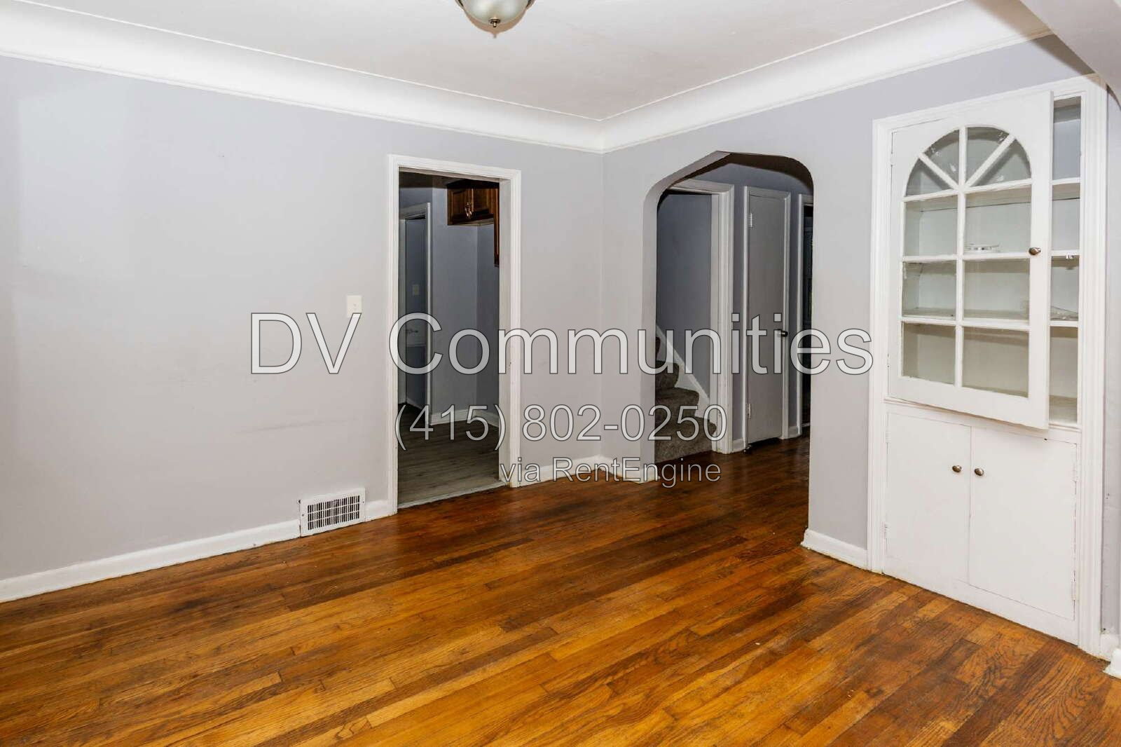 915 Clarence Rd – photo 4