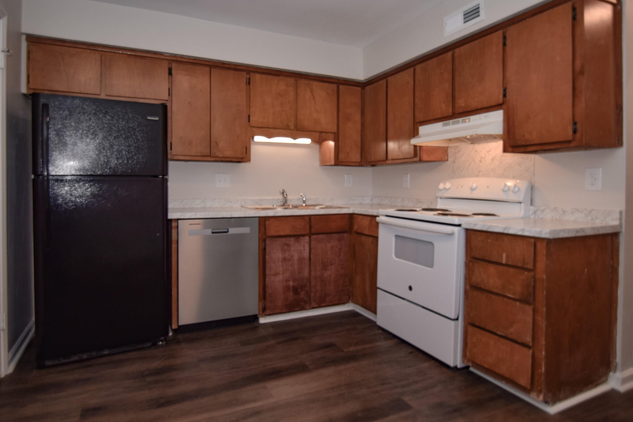 7666 Hunters Ridge Ln – photo 3