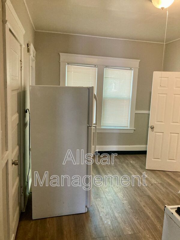 2785 E 117th St – photo 5