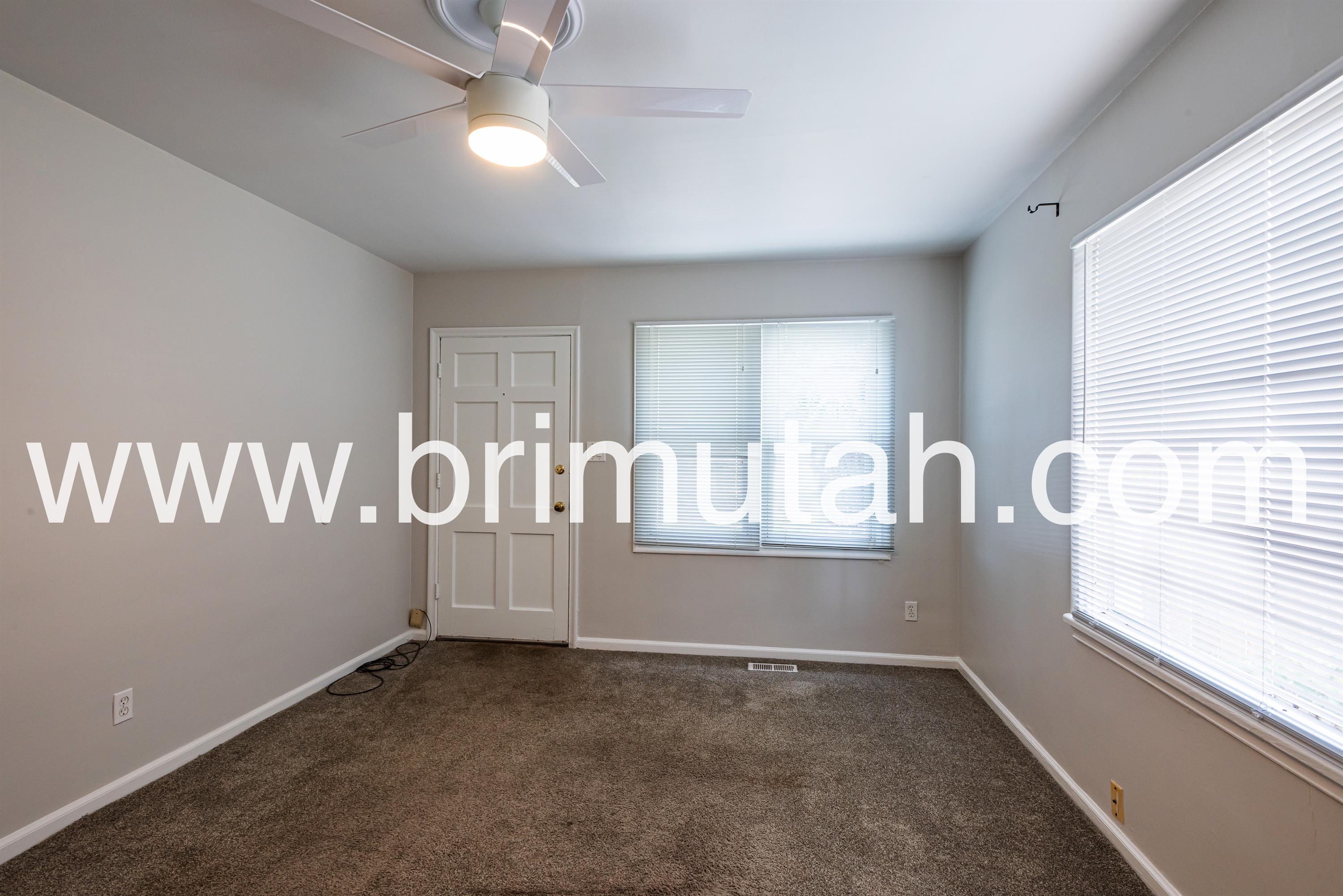 2364 E Redondo Ave – photo 3
