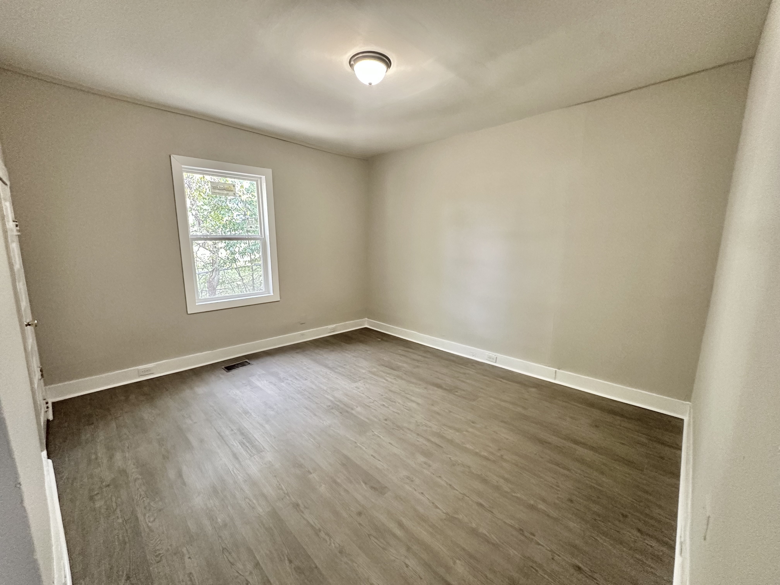 719 Washington Ave SW – photo 5