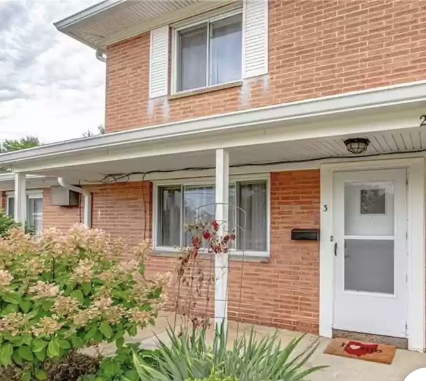 2487 Warren Pkwy unit #3 – photo 1