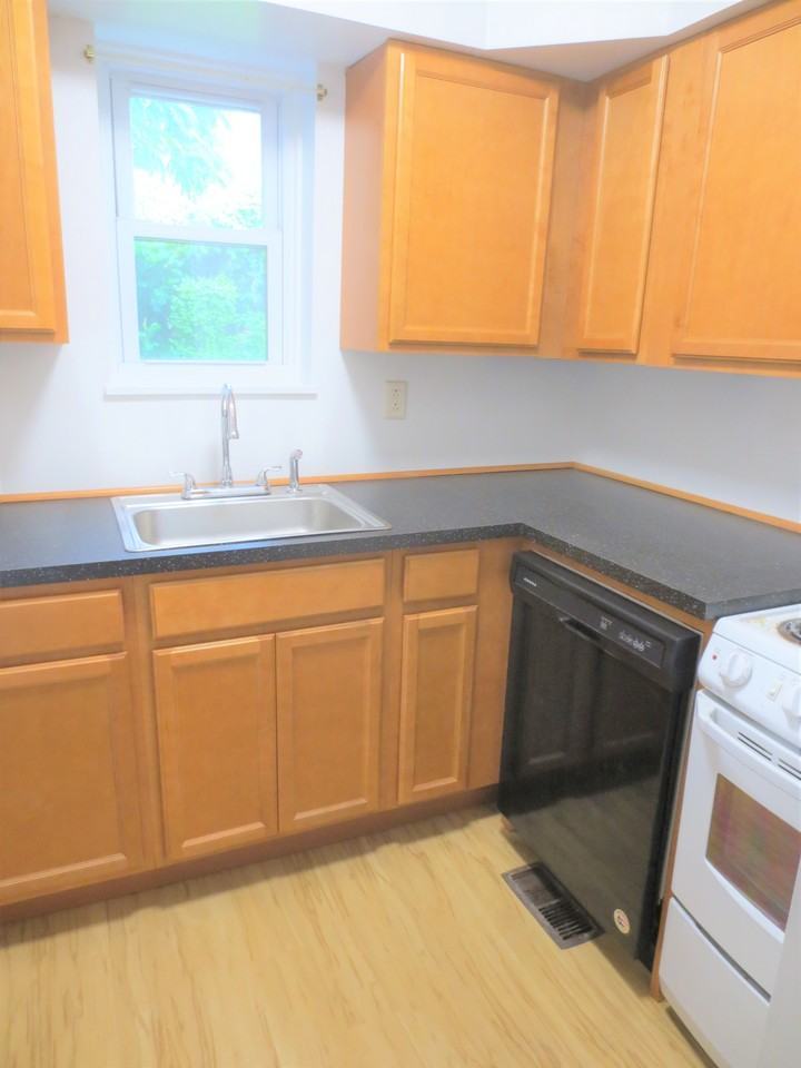 5704 Darlington Rd unit 1st Floor – photo 1