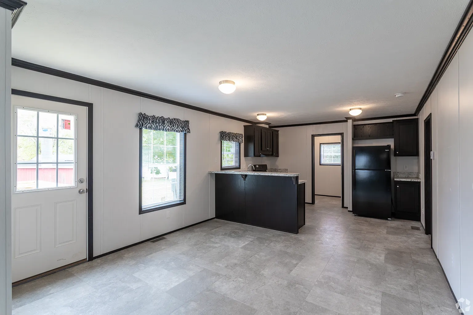 Maple Manor – photo 5