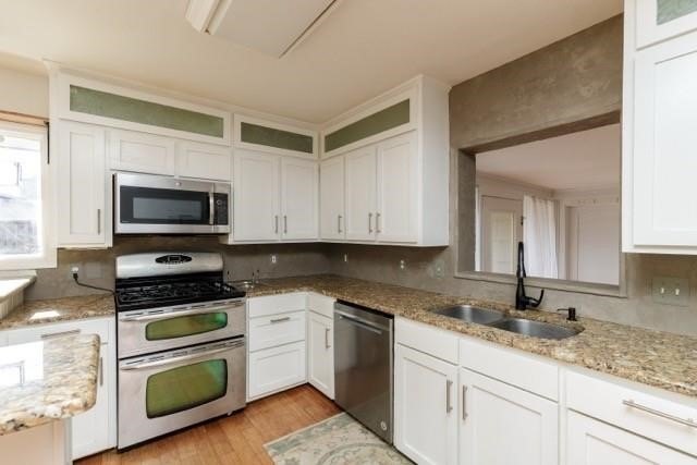 452 Delaine Dr – photo 5