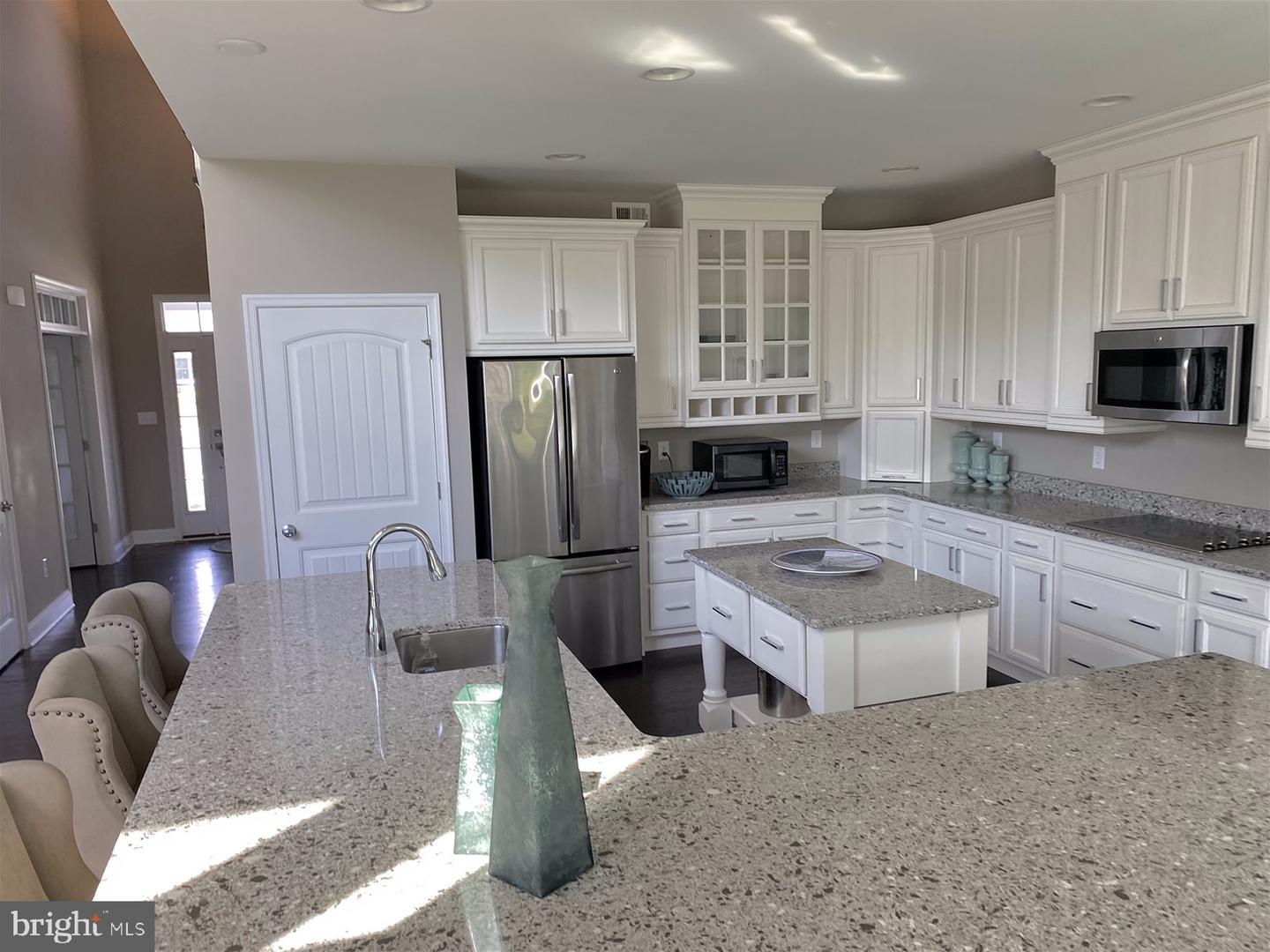 16285 Rockport Dr – photo 3