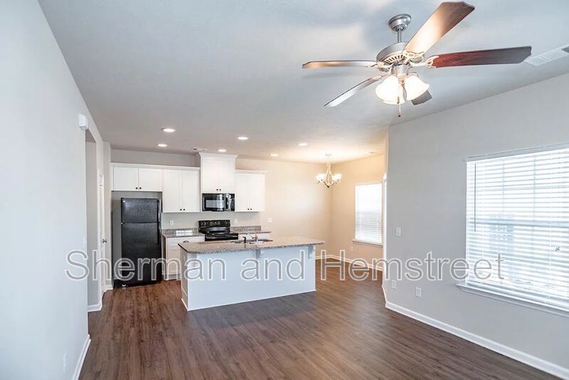 803 Joiner Cir unit 803 – photo 3