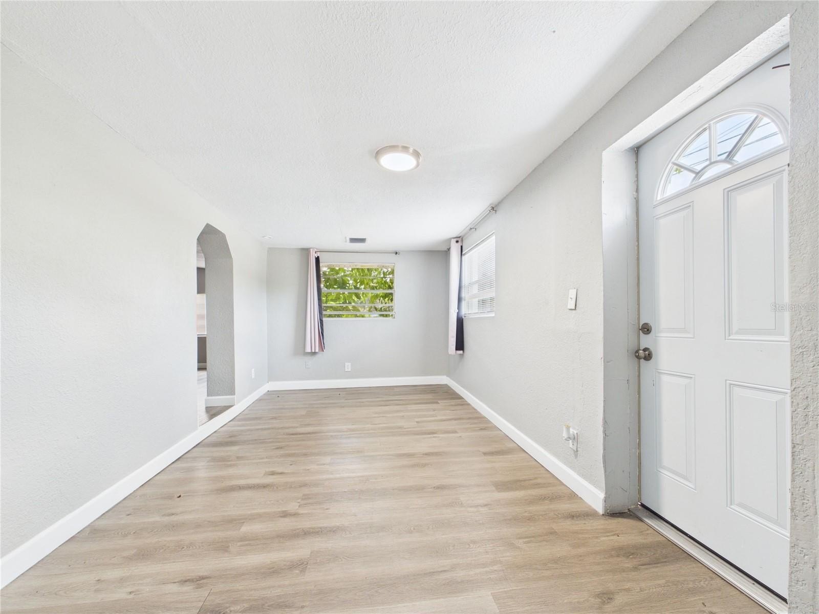 605 S Disston Ave – photo 5