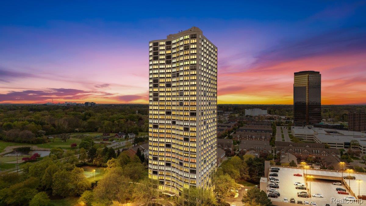 5000 Town Center unit 2606A – photo 1