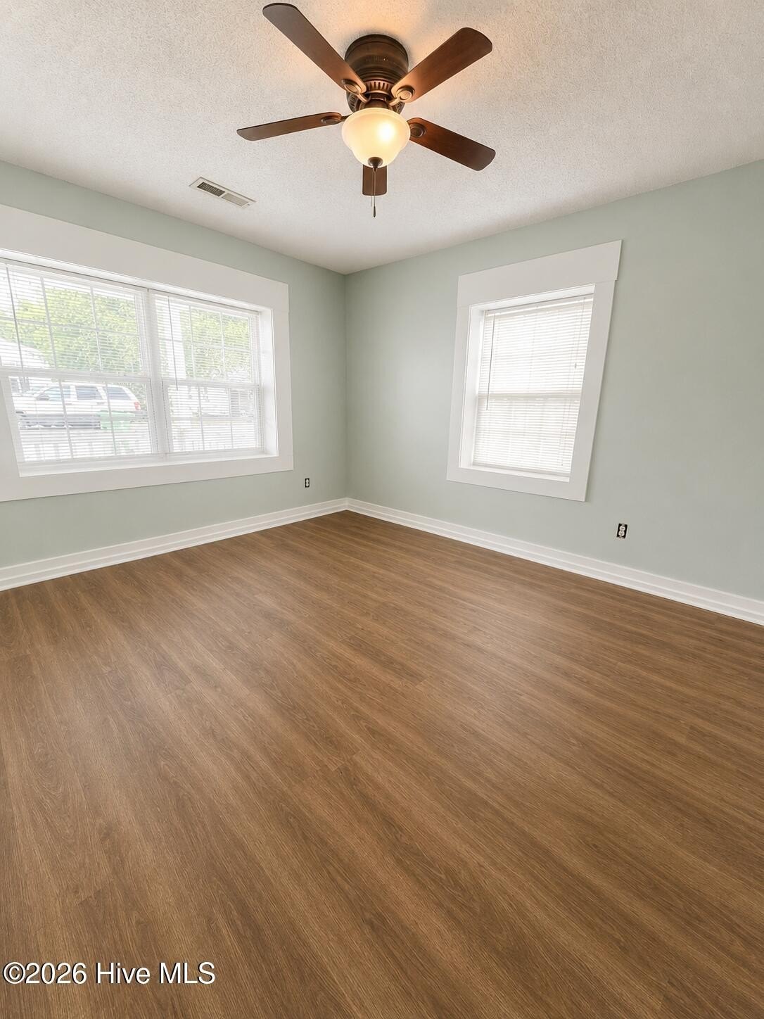 1303 King St – photo 5