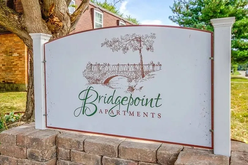 Bridgepoint Apartments – photo 2