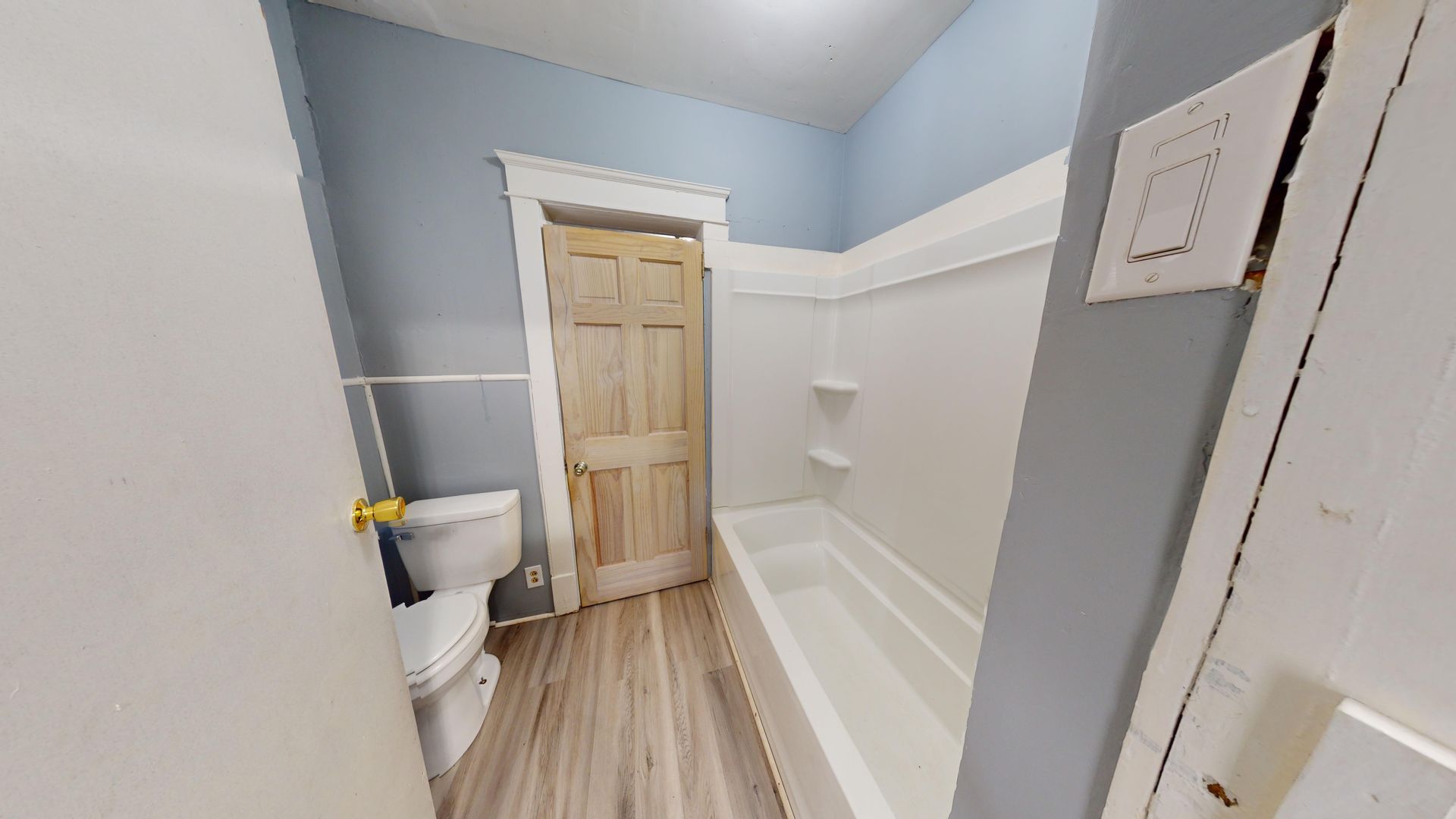 244 Elmwood Dr – photo 4