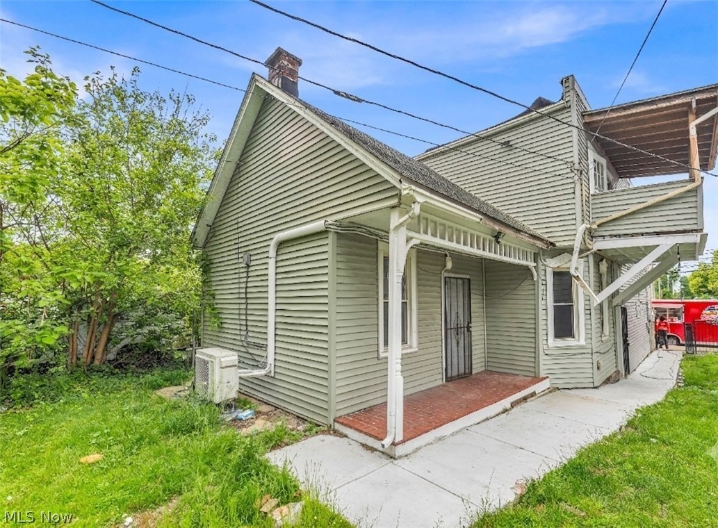 5011 Clark Ave unit 1/DN – photo 1