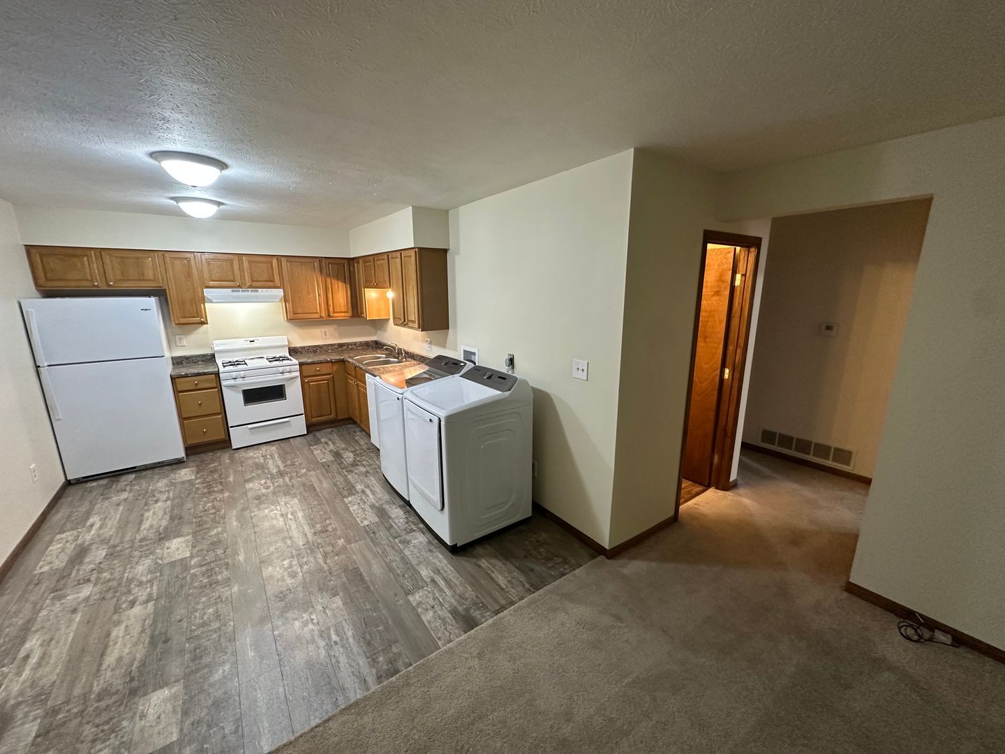 1202 19th St unit Apt. 1 – photo 4