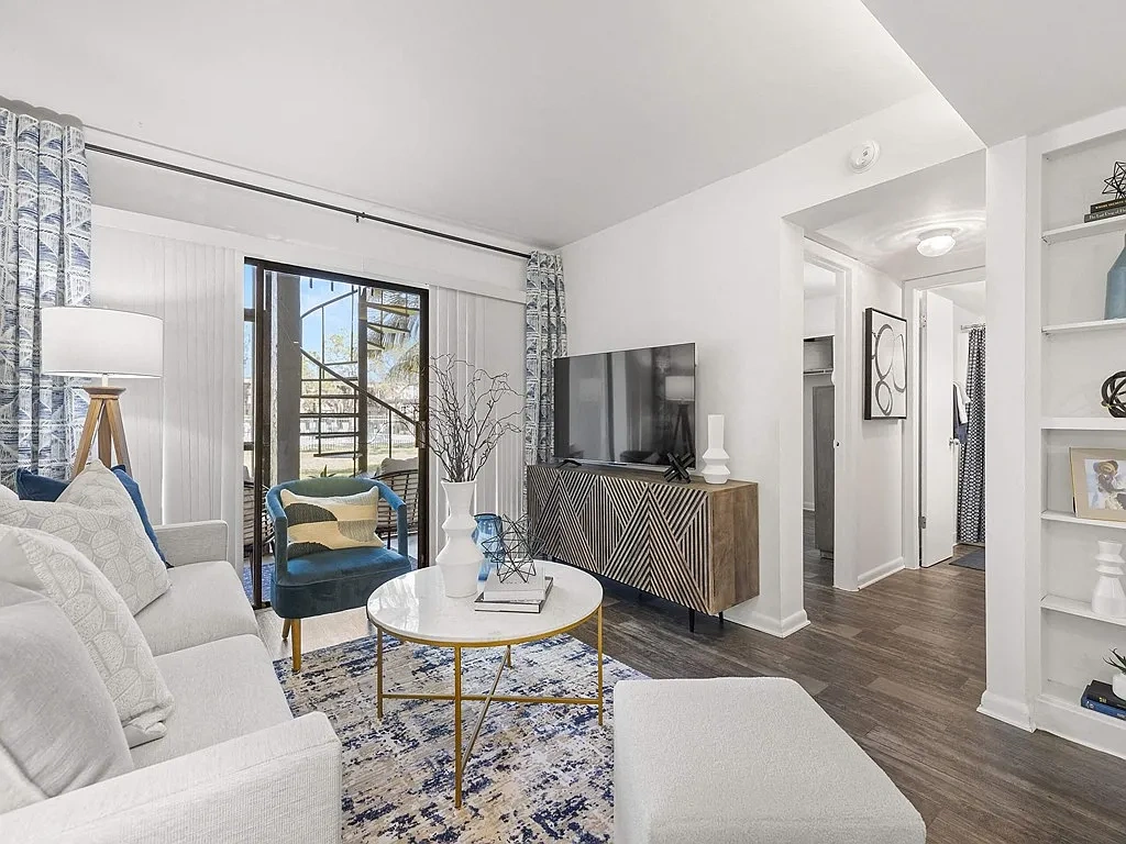 The Pointe at Clearwater – photo 1