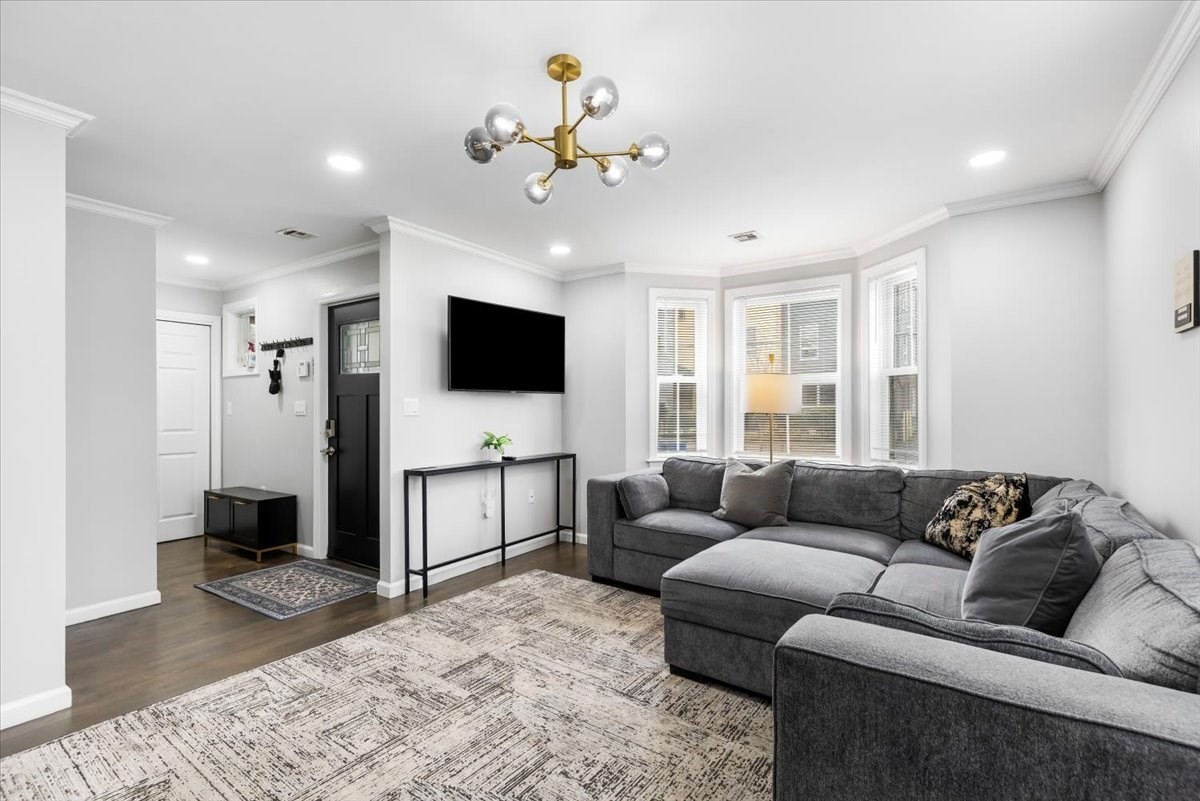77 Cedar St – photo 5