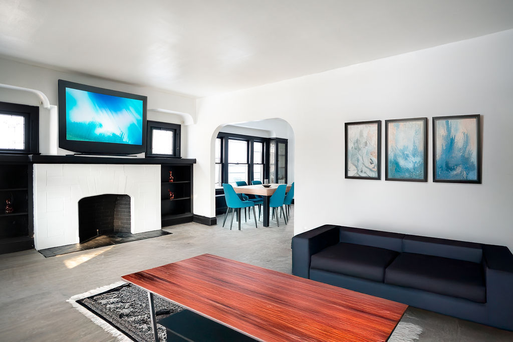 3611 E 147th St unit 1 – photo 1