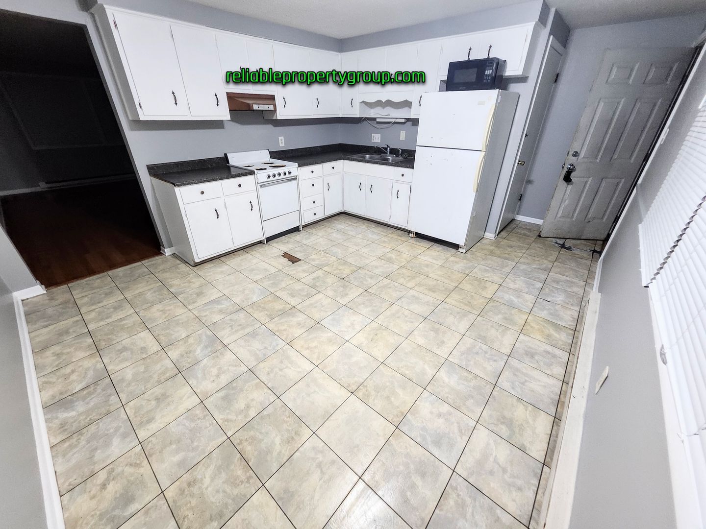 10737 Old Decatur Rd – photo 2
