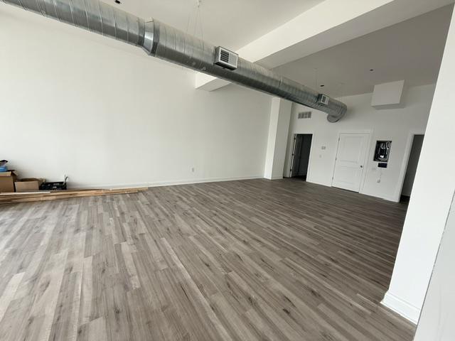4468 Pearl Rd unit 1C – photo 1