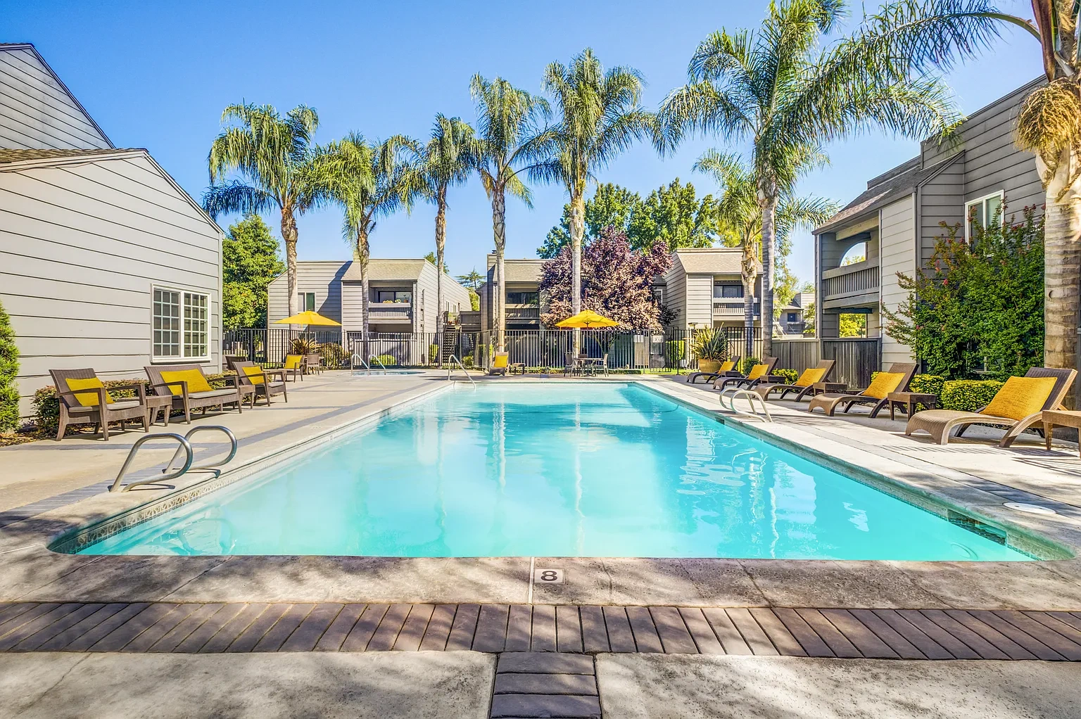 Stoneybrook Apartments – photo 2