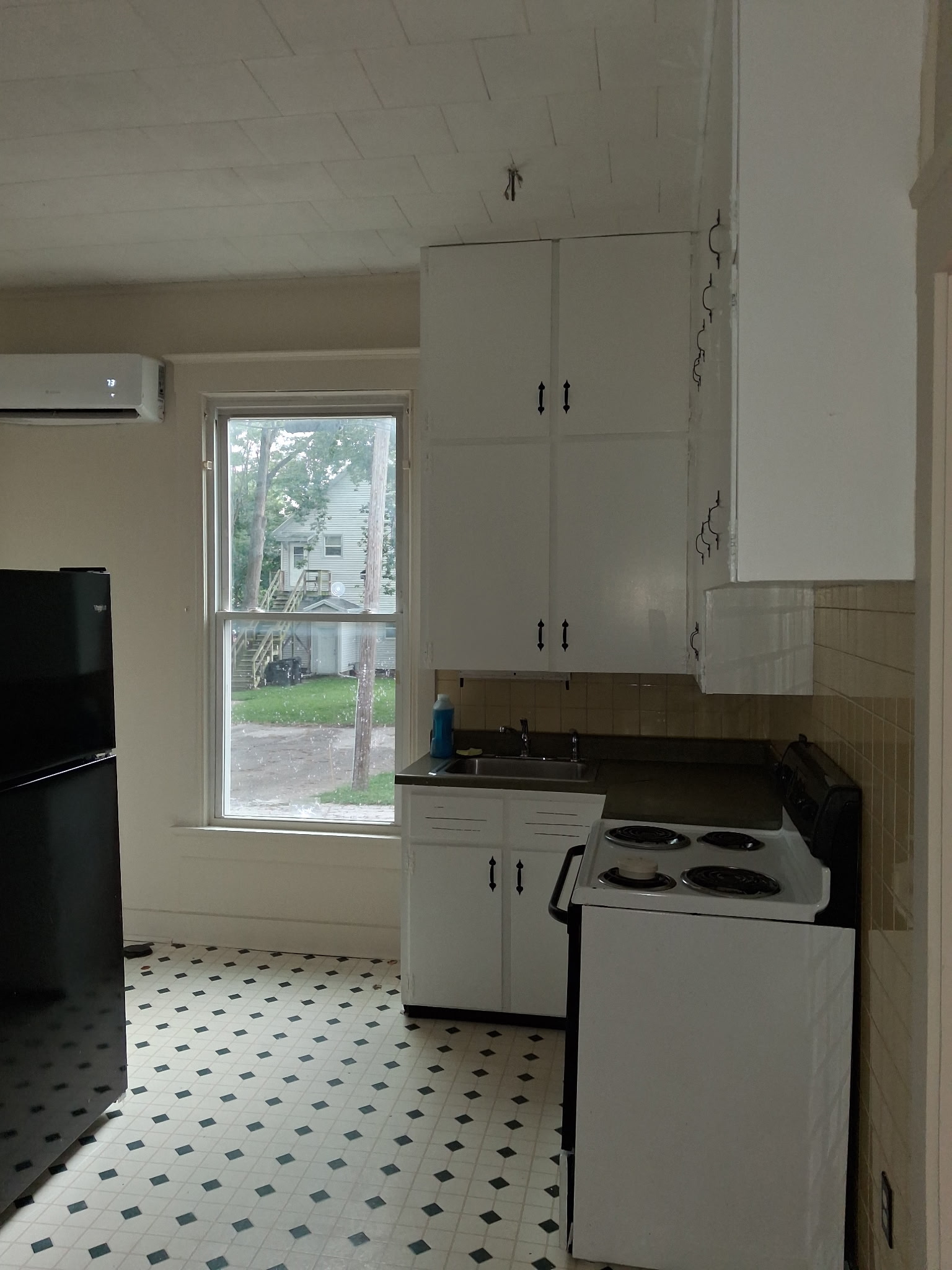 505 E Locust St unit A – photo 2