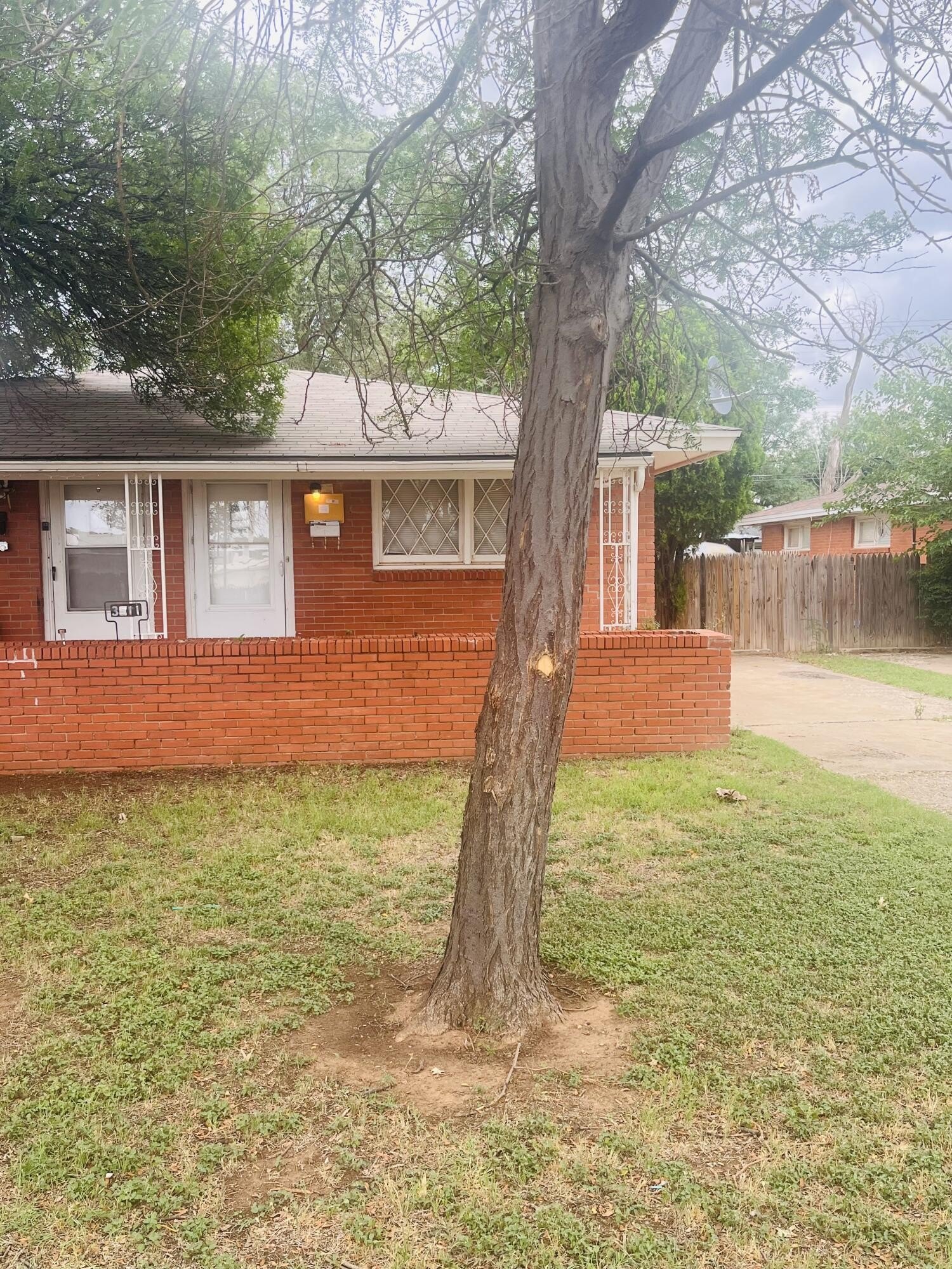 3511 35th St #B – photo 1