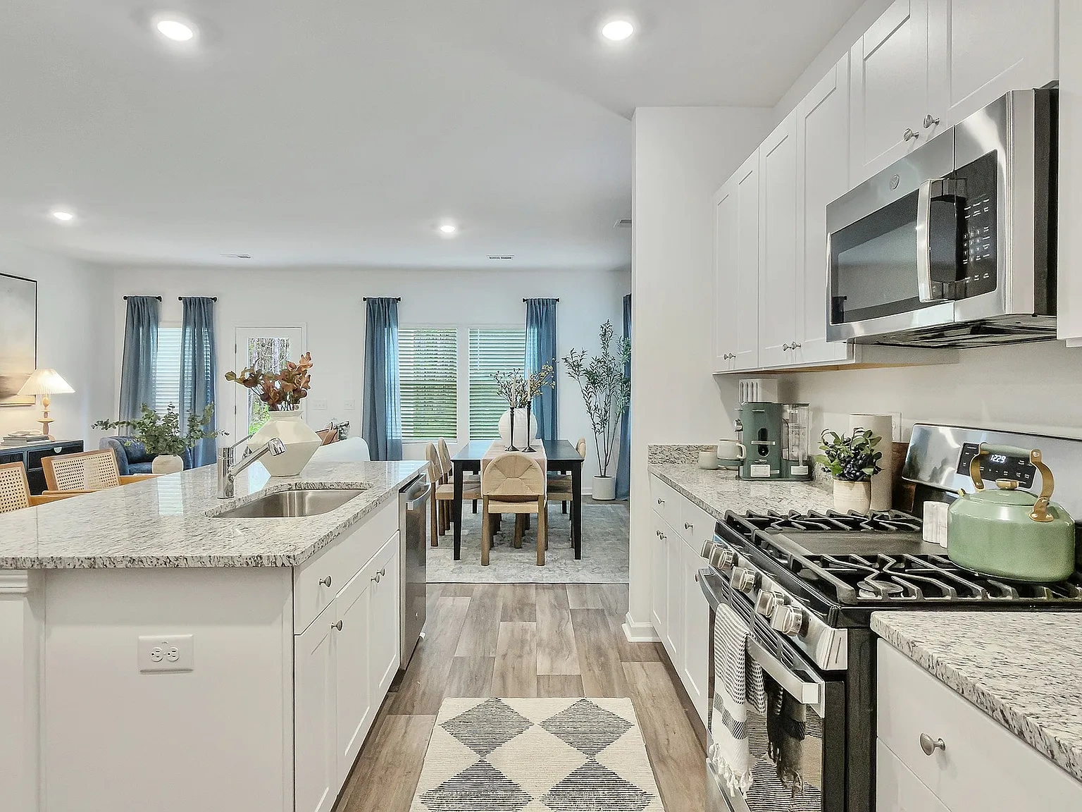 ABODE at Summers Corner – photo 2