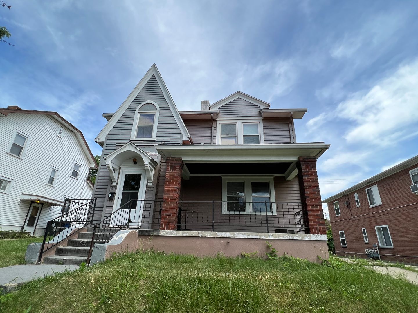 53 E Bruce Ave – photo 1