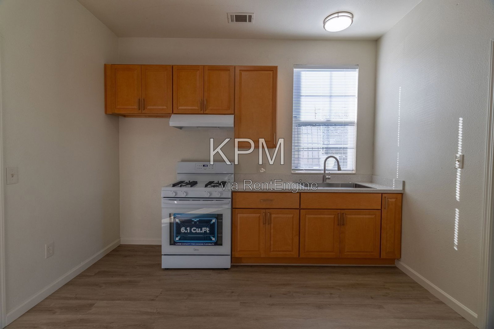 1236 Channel St – photo 5