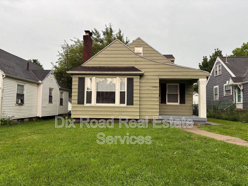 144 Niagara Ave – photo 1
