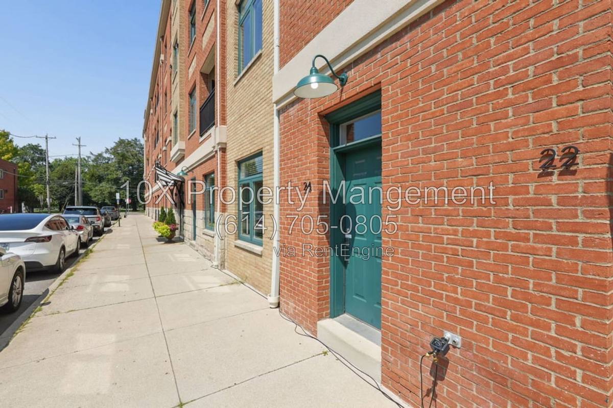 24 W Poplar Ave – photo 2