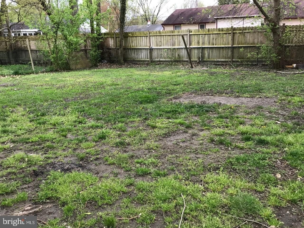 129 Lemmon Ave – photo 2