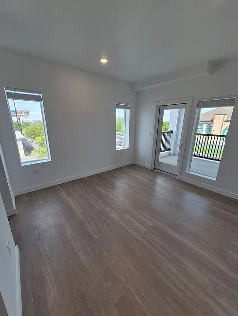 Promontory Place – Floor plan