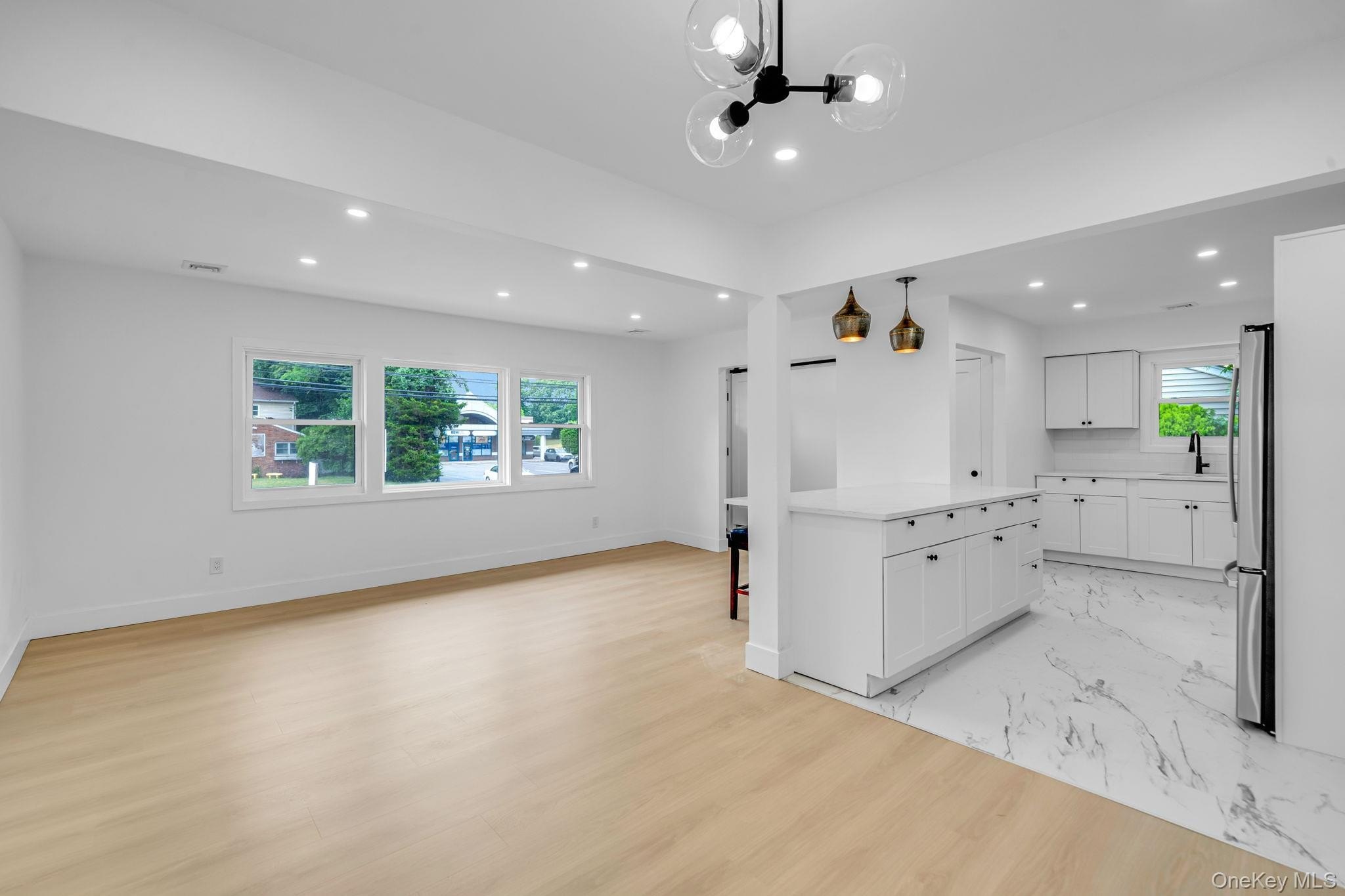 2386 New York Ave #1 – photo 4