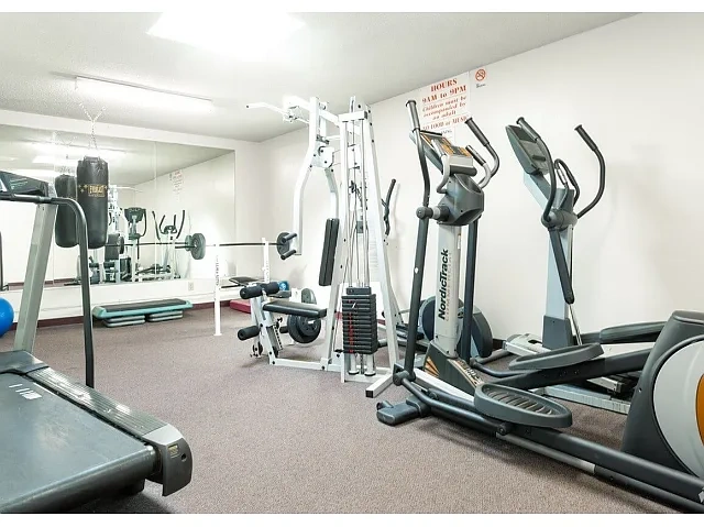 Peppertree Apartments – photo 4
