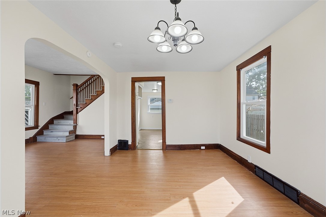 18206 Harland Ave – photo 5
