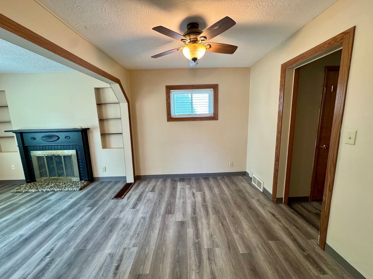 1317 38th St NW – photo 5