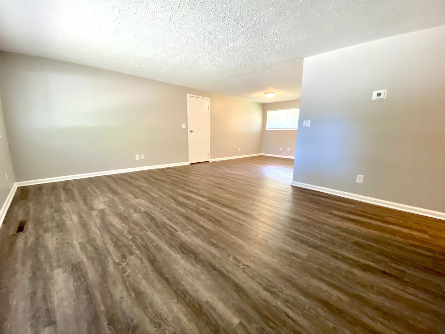 4417 Grayson St – photo 2