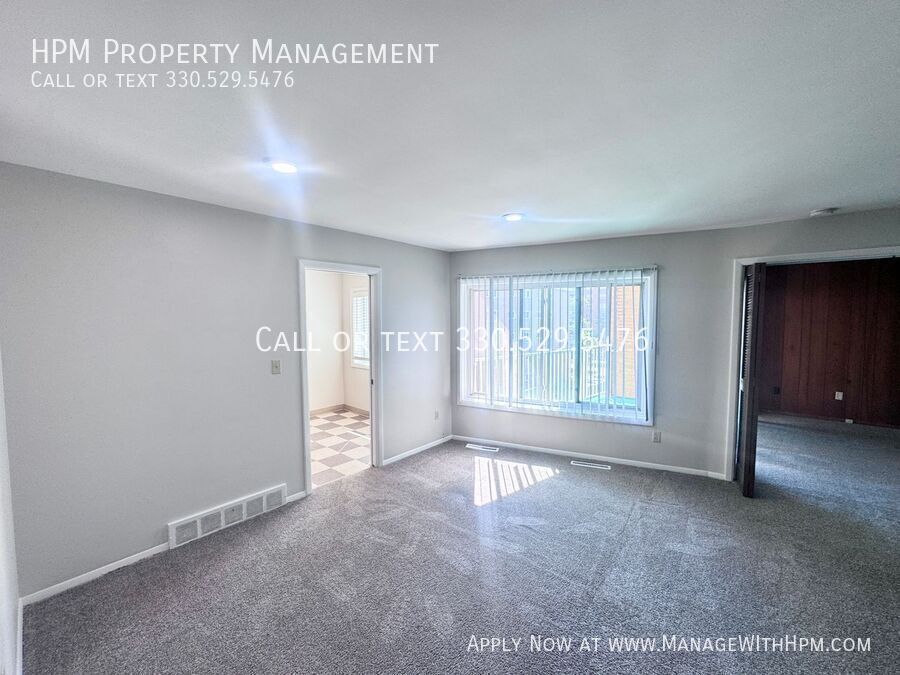3311 Warrensville Center Rd – photo 3
